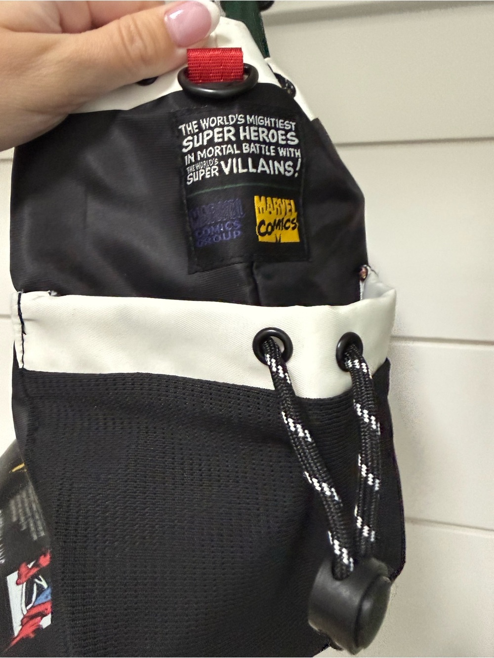 NWT Marvel Black Super Villains/Super Hero Small Cinch Backpack - Picture 2 of 4